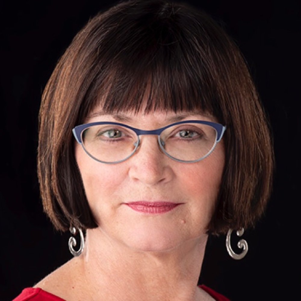 Meet your Posher, Kay